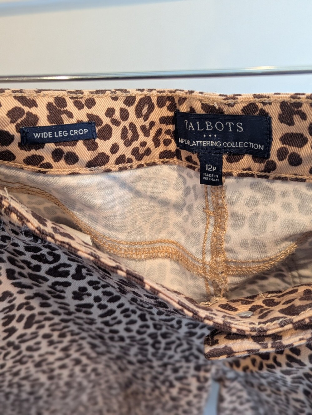 Talbots Crop Jeans - Picture 3 of 5